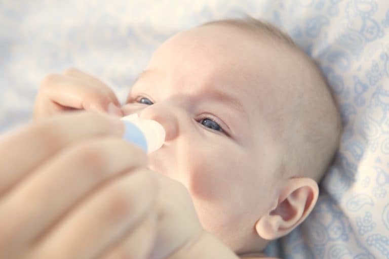 Mocos en bebés, ¿cuándo aspirarlos?