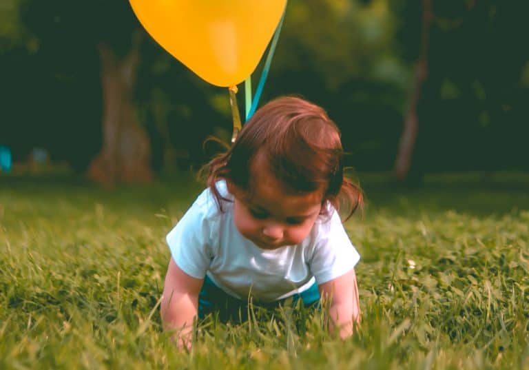 Mi bebé tiene miedo a gatear: ¿qué puedo hacer? Mi bebé tiene miedo a gatear: ¿qué puedo hacer?