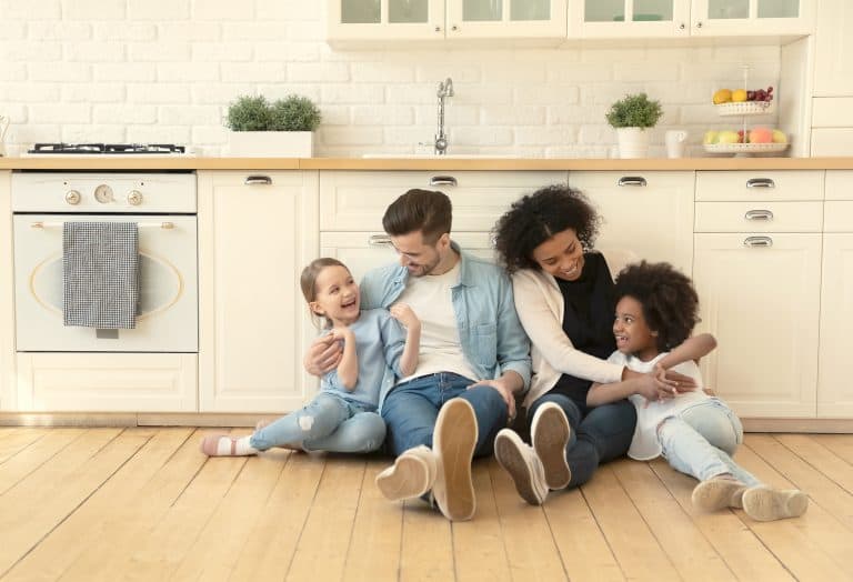 Primeros pasos hacia la adopción de un menor