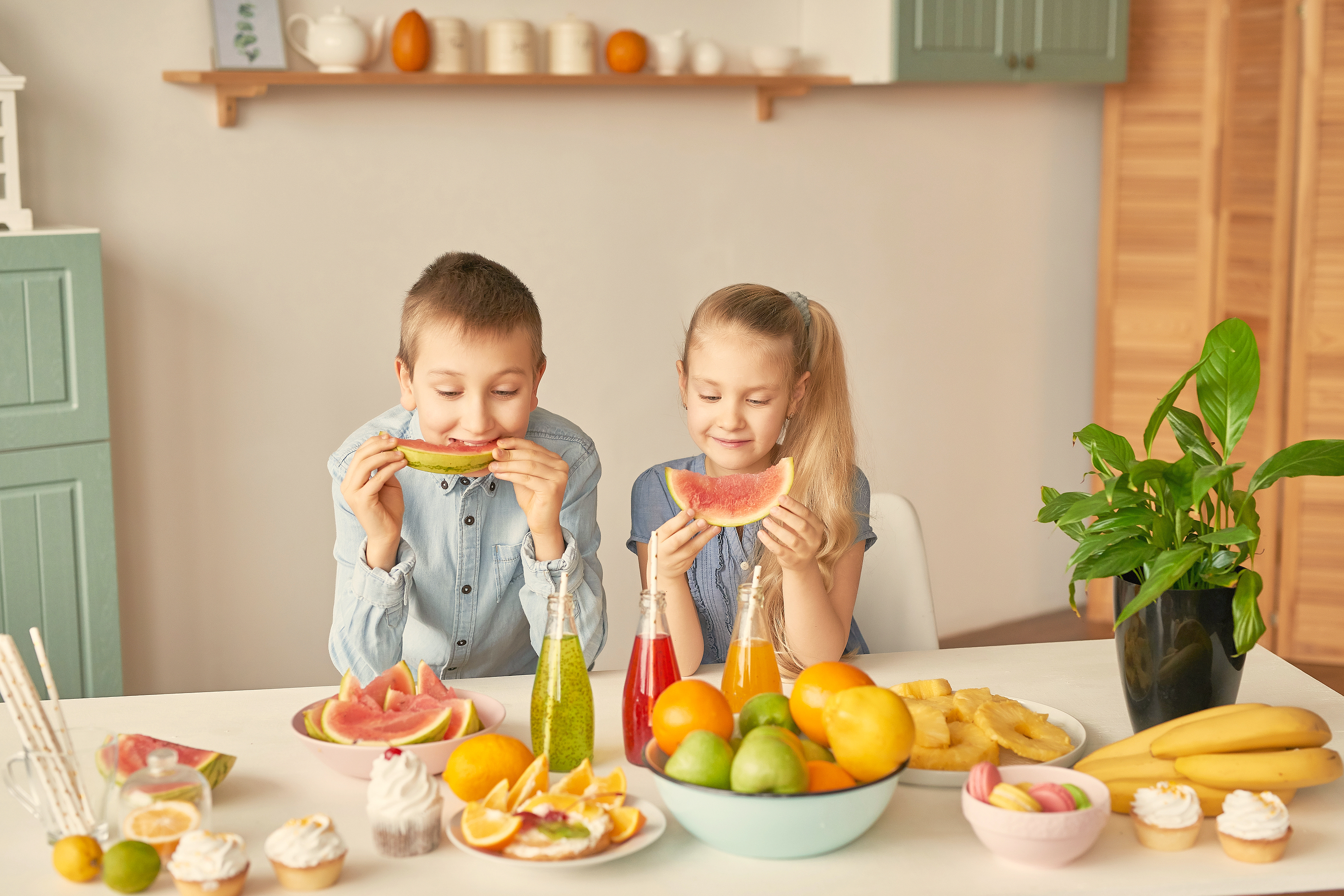 Cómo almacenar frutas y verduras para que el etileno no las eche a perder
