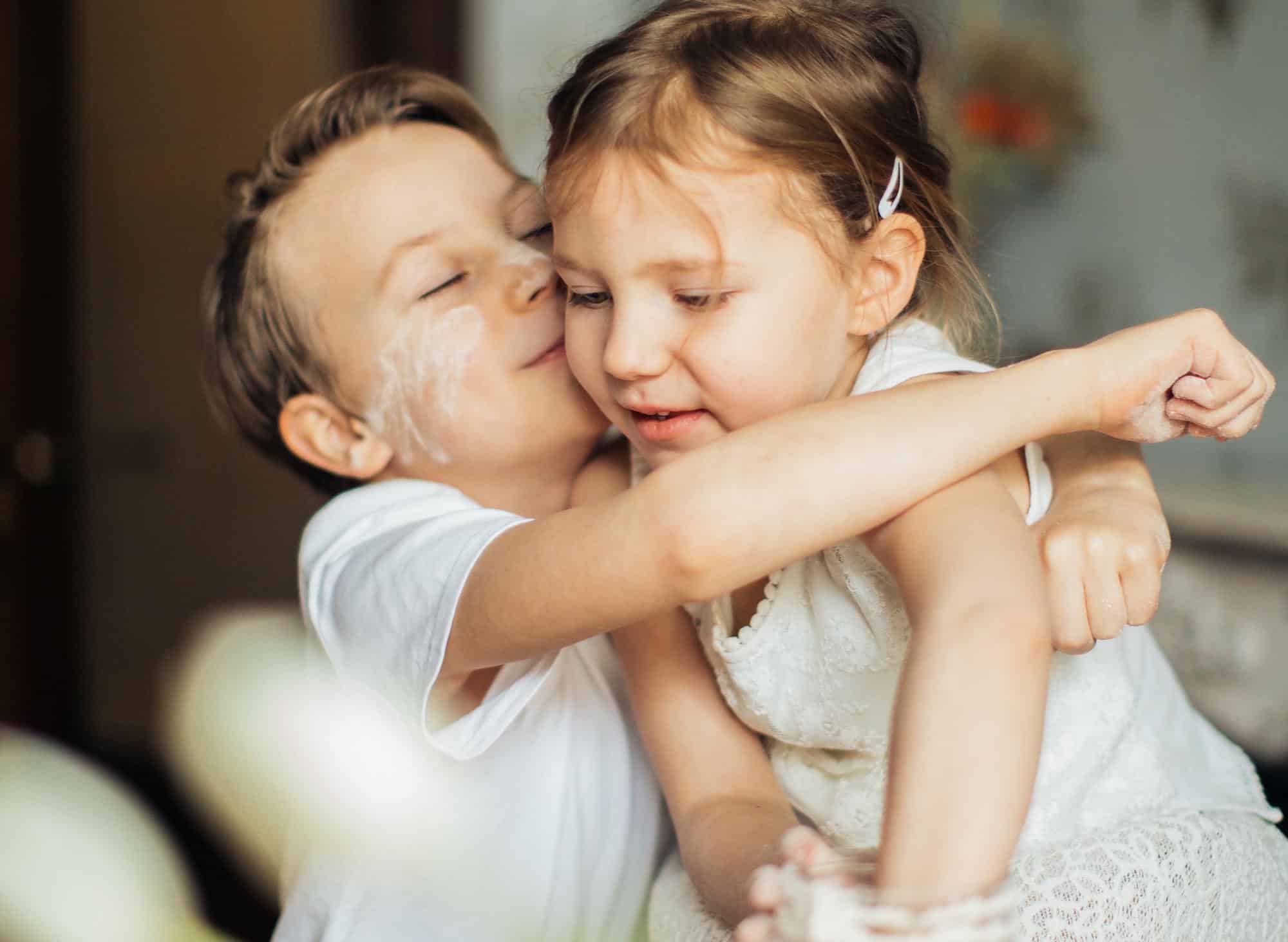 Día Mundial del Hermano: Cuando la vida te regala la belleza de verles crecer juntos