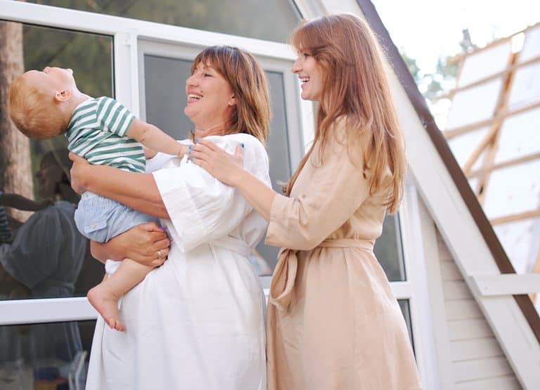 Hijos adoptivos: Cuándo y cómo decirles que son adoptados