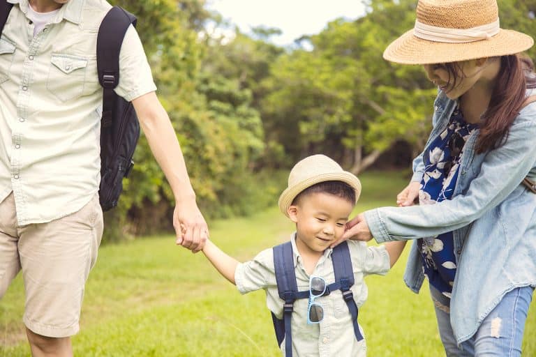 ¿Cómo ayudar a un niño con mutismo selectivo?