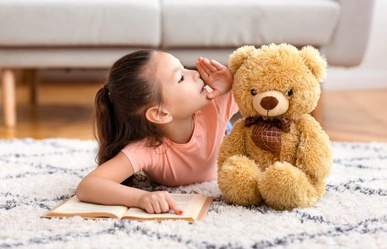 El amigo imaginario durante la infancia: ¿Es normal?