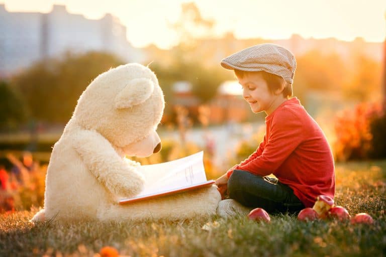El amigo imaginario durante la infancia: ¿Es normal?