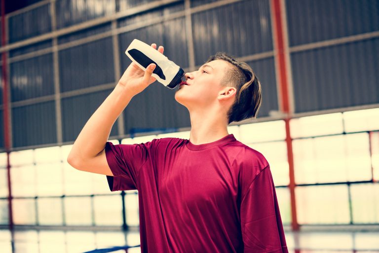 Adolescentes y bebidas energéticas: Efectos secundarios