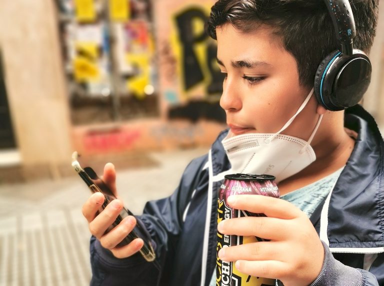 Adolescentes y bebidas energéticas: Efectos secundarios