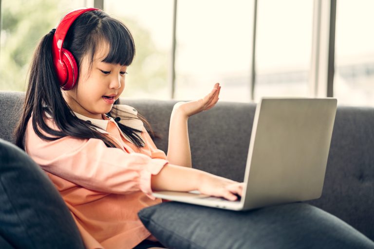NXTLVL, programa educativo de juegos para el futuro profesional