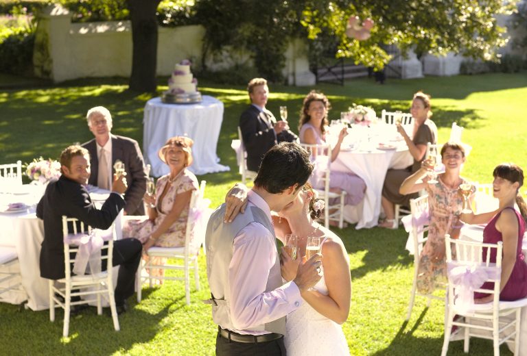 Lo que yo haría si me invitaran a una boda sin niños