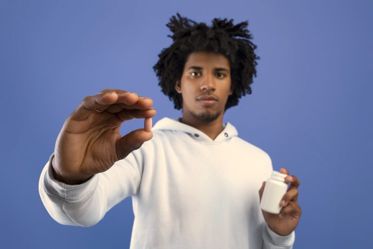 uso correcto de los medicamentos Educar a los adolescentes en el uso correcto de los medicamentos