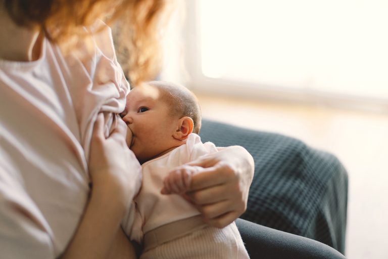 Leche materna de las madres veganas Leche materna de las madres veganas