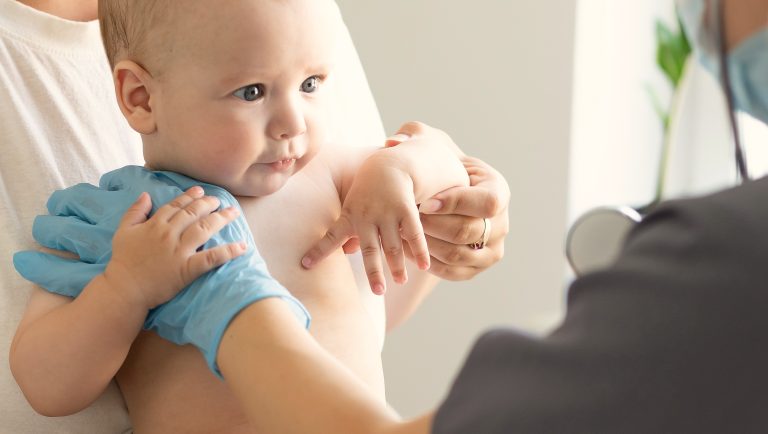 miocarditis grave en bebés Aumento de miocarditis grave en bebés asociada a enterovirus