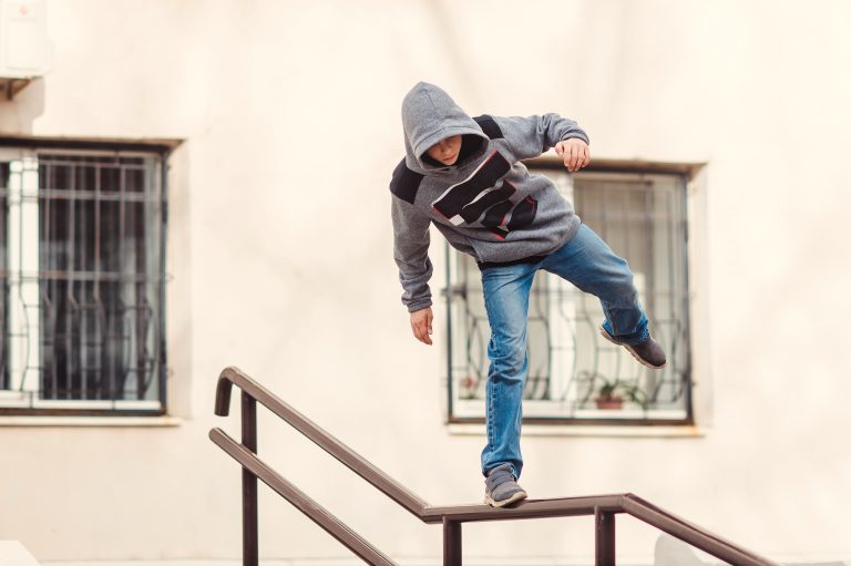 Parkour para niños: En qué consiste y beneficios de este deporte