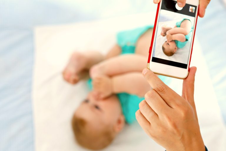 fotos infantiles en redes sociales Los pedófilos buscan fotos infantiles en las redes sociales