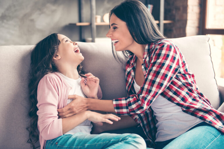 Tíos solteros sin hijos tienen mejor relación con sus sobrinos