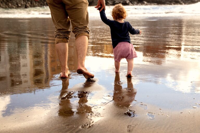 algo clavado en el pie ¿Qué hacer si tienes algo clavado en el pie?