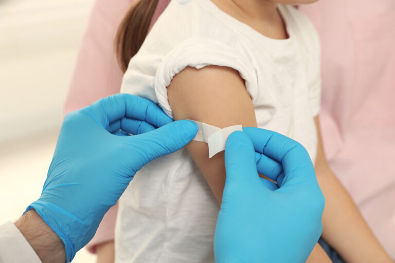 niños vacunas 1 de cada 6 niños no tiene todas sus vacunas