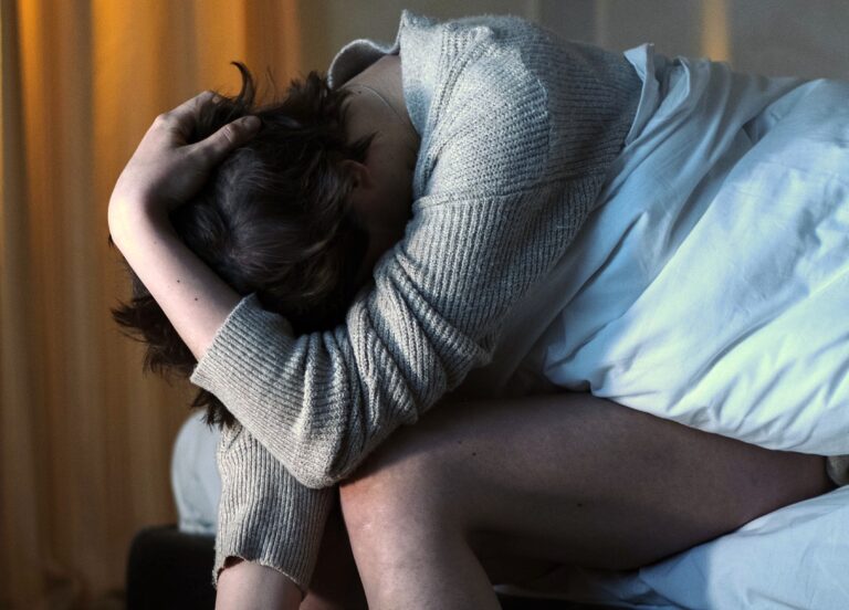autolesiones adolescentes La terapia online reduce las autolesiones en adolescentes