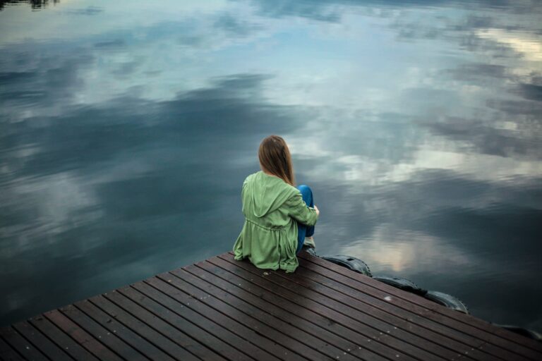 Las adolescentes tienen peor salud mental que los niños