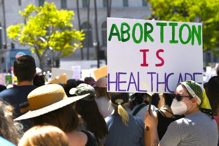 Ohio vota a favor del aborto en Estados Unidos