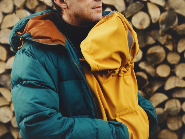 Portear en invierno: ¿Abrigo de porte o cobertor de porteo? 