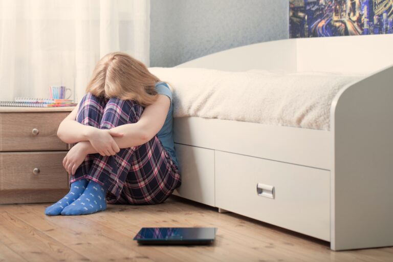 teléfono adolescentes ¿Cómo afecta el teléfono a los adolescentes?