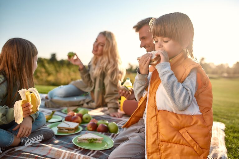 ¿Qué meriendas son las más saludables para niños?