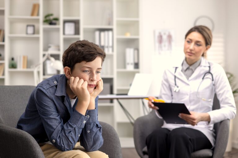 llevar hijo psicólogo sin consentimiento progenitor Llevar a un hijo al psicólogo sin consentimiento del otro progenitor