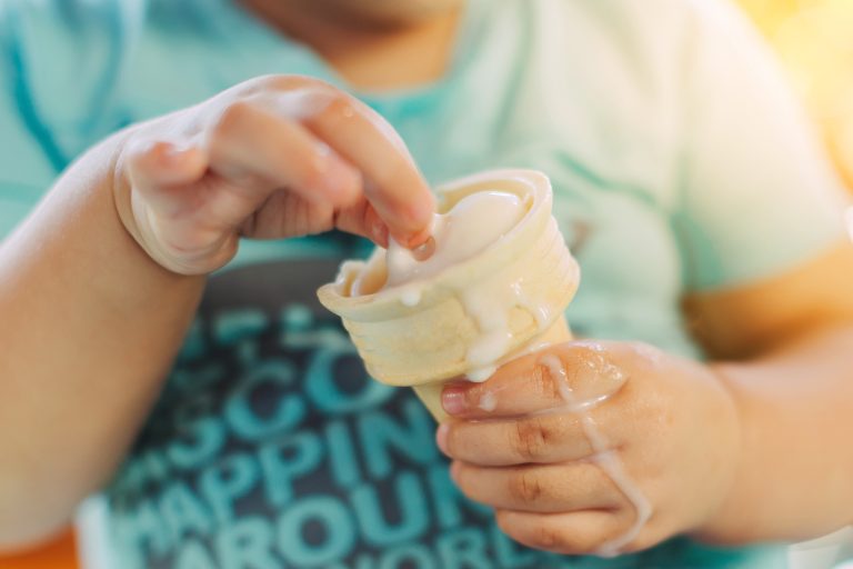 Las vacaciones son una época de aumento excesivo de peso en los niños y niñas, según un estudio Las vacaciones son una época de aumento excesivo de peso en los niños y niñas, según un estudio